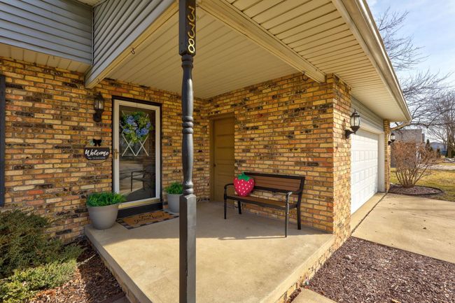 338 Franconian Dr, House other with 3 bedrooms, 2 bathrooms and null parking in Frankenmuth MI | Image 5
