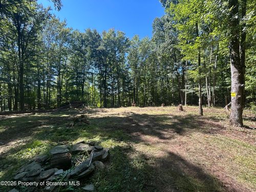 262 Victory Ln, Dalton, PA, 18414-8217 | Card Image