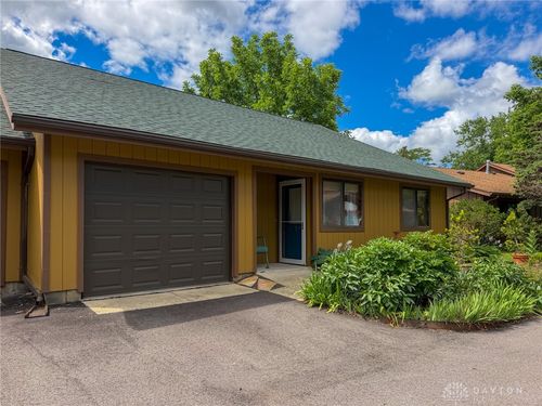 260 Park Meadows Dr, Yellow Springs, OH, 45387-1700 | Card Image