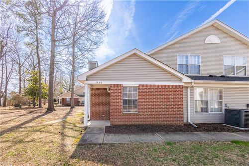 1523 Orchard Grove Dr, Chesapeake, VA, 23320-1409 | Card Image