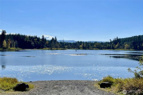 36003 36th Ave E, Eatonville, WA, 98328-8241 | Card Image