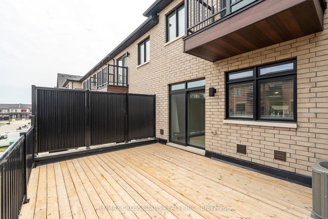 2731 Peter Matthews Dr, House attached with 3 bedrooms, 3 bathrooms and 2 parking in Pickering ON | Image 17