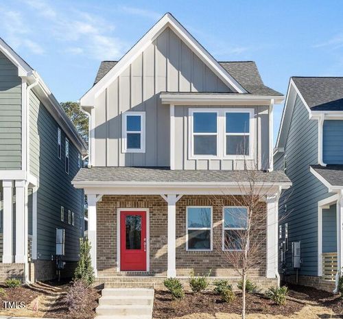334 Cottage Hill Way, Raleigh, NC, 27604-8516 | Card Image