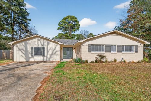 830 Elmdale St, Shreveport, LA, 71118-3545 | Card Image