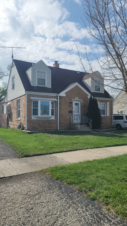 3422 Elder Ln, Franklin Park, IL, 60131-1704 | Card Image