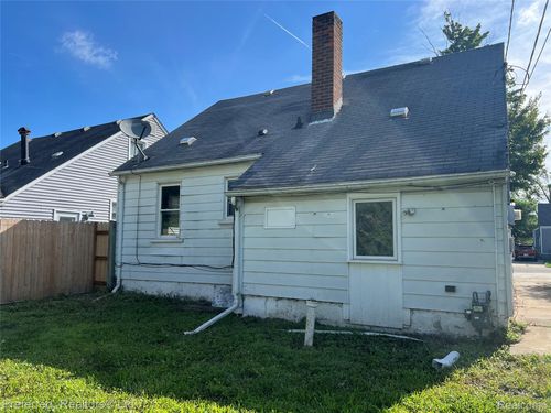 19941 Woodworth, Redford, MI, 48240-1125 | Card Image