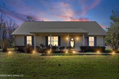 116 Stone Rd, Potts Camp, MS, 38659-9008 | Card Image