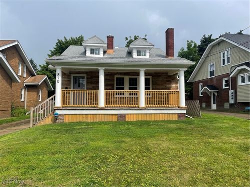 870 Canfield Road, Youngstown, OH, 44511 | Card Image