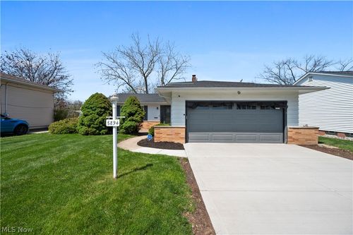 5894 Marra Dr, Bedford, OH, 44146-3029 | Card Image