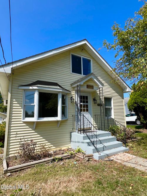 125 Joslen Blvd, Hudson, NY, 12534-1311 | Card Image