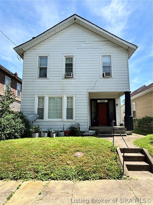 310 E 14th St, New Albany, IN, 47150-2822 | Card Image