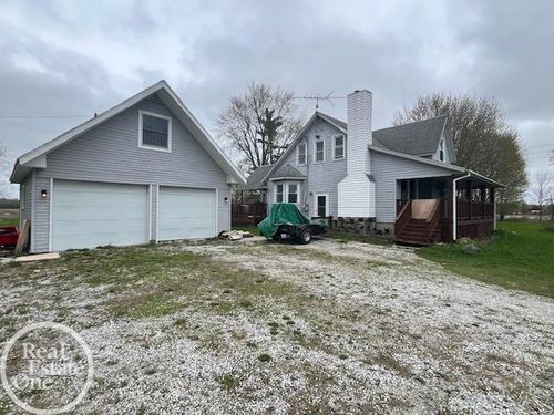 9402 Rynn Rd, Kenockee, MI, 48006-4117 | Card Image
