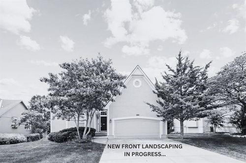 7633 W 148th Ter, Overland Park, KS, 66223-2208 | Card Image