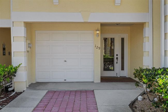 Front of Townhome, Garage and Front Door | Image 6