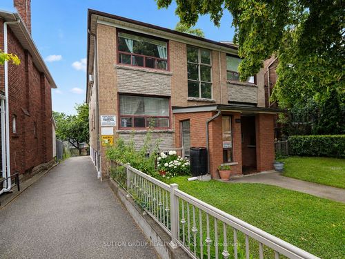 324 Lauder Ave, York, ON, M6E3H6 | Card Image