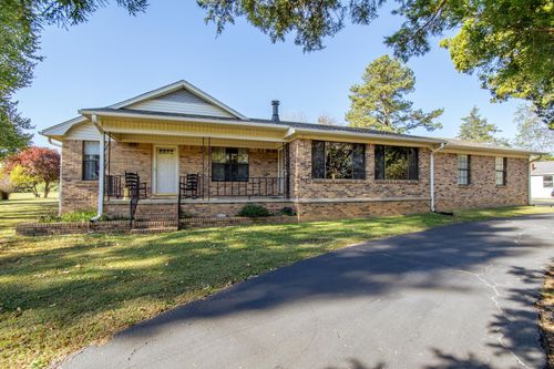 841 Sanford St, Henderson, TN, 38340-2006 | Card Image