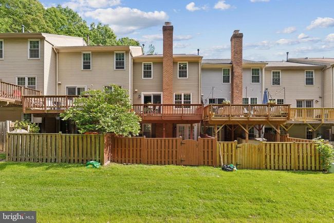 7879 Wintercress Ln, Townhouse with 4 bedrooms, 4 bathrooms and null parking in SPRINGFIELD VA | Image 11