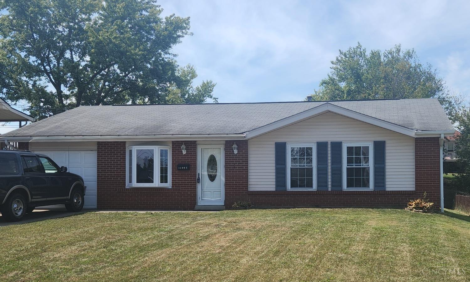 Westerly Dr, Cincinnati, OH 45231