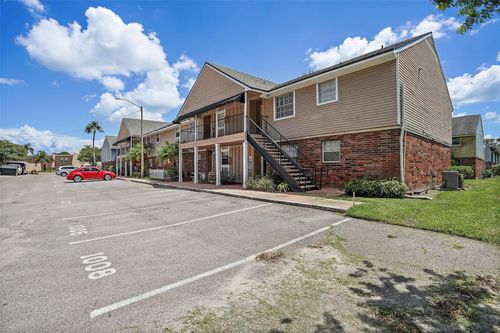 1004-200 Country Club Drive, LARGO, FL, 33771 | Card Image