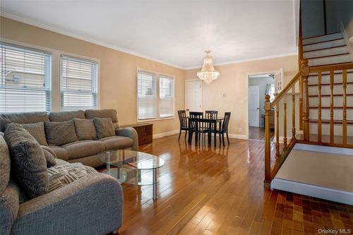 147-42 Hoover Ave, Briarwood, NY, 11435 | Card Image