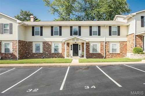 c-2234 Highland Hill Dr, Saint Peters, MO, 63376-2672 | Card Image