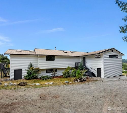 777 Ne Camano Drive, Camano Island, WA, 98282 | Card Image