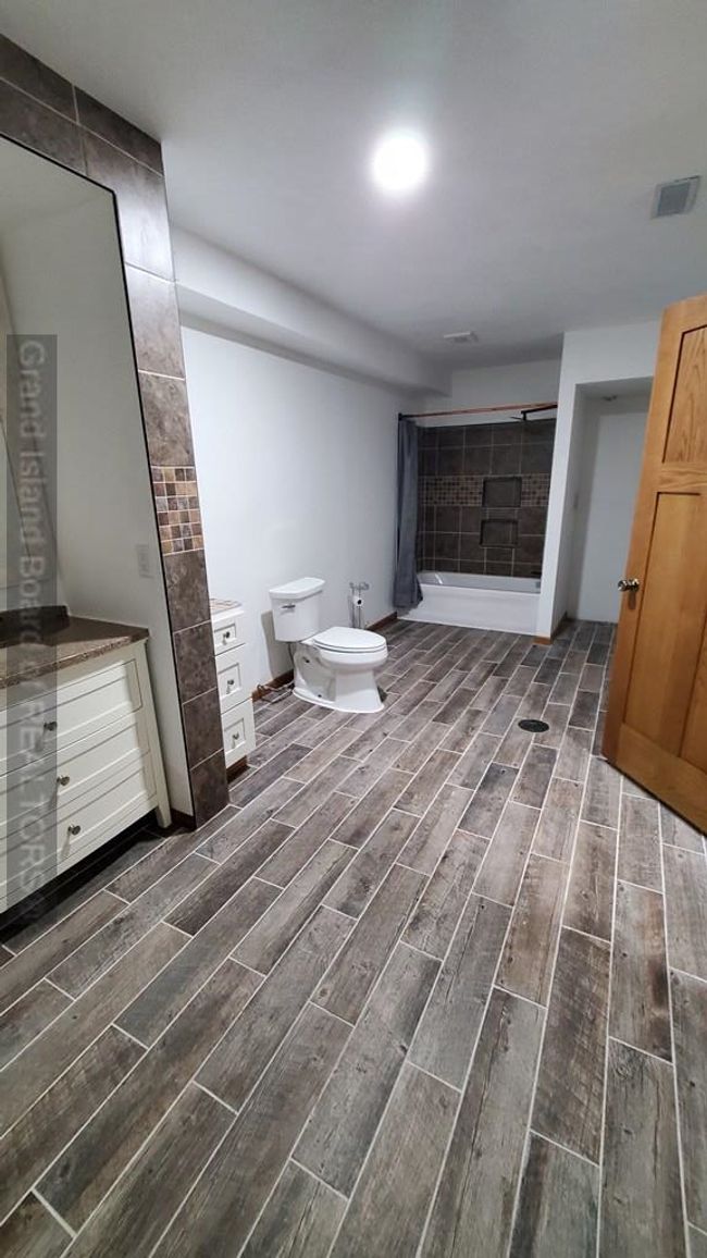 511 E Ayres St, House other with 6 bedrooms, 3 bathrooms and null parking in Shelton NE | Image 19