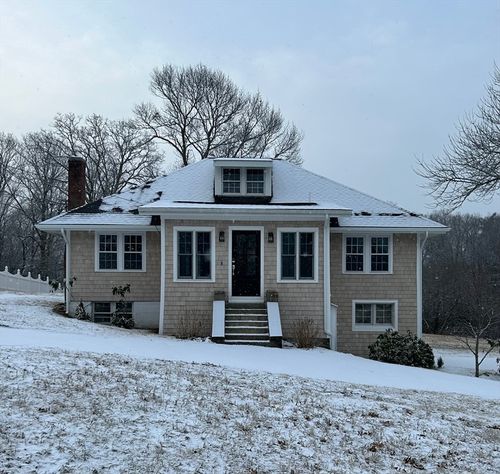 --127 Rockland St, Hingham, MA, 02043-1007 | Card Image