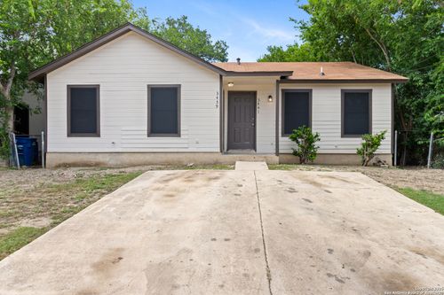 3439 Gateway Dr, San Antonio, TX, 78210-4460 | Card Image