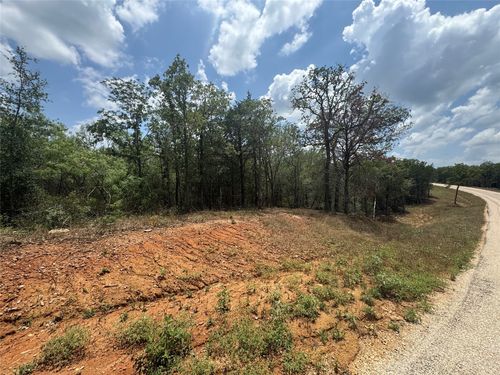 16 Hailey Lane, Dale, TX, 78616 | Card Image