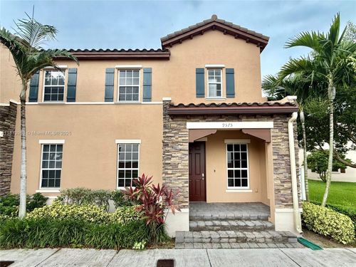 9575-9575 Sw 171st Path, Miami, FL, 33196-2981 | Card Image