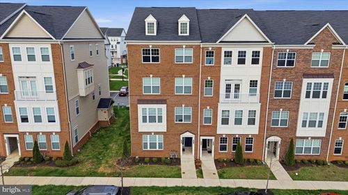 4932 Macdonough Pl, FREDERICK, MD, 21703-7386 | Card Image