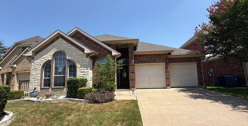 1822 Masters Dr, Desoto, TX, 75115-2137 | Card Image