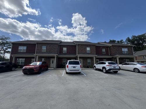 b3-550 Peachers Mill Rd, Clarksville, TN, 37042-3852 | Card Image