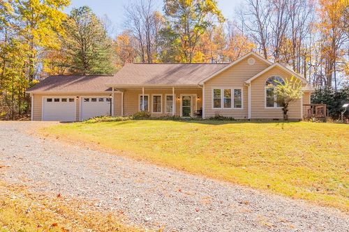 1259 Mc Ghee Rd, Woodlawn, VA, 24381-5239 | Card Image