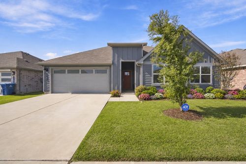 1709 Central Park Dr, Alvarado, TX, 76009-2712 | Card Image