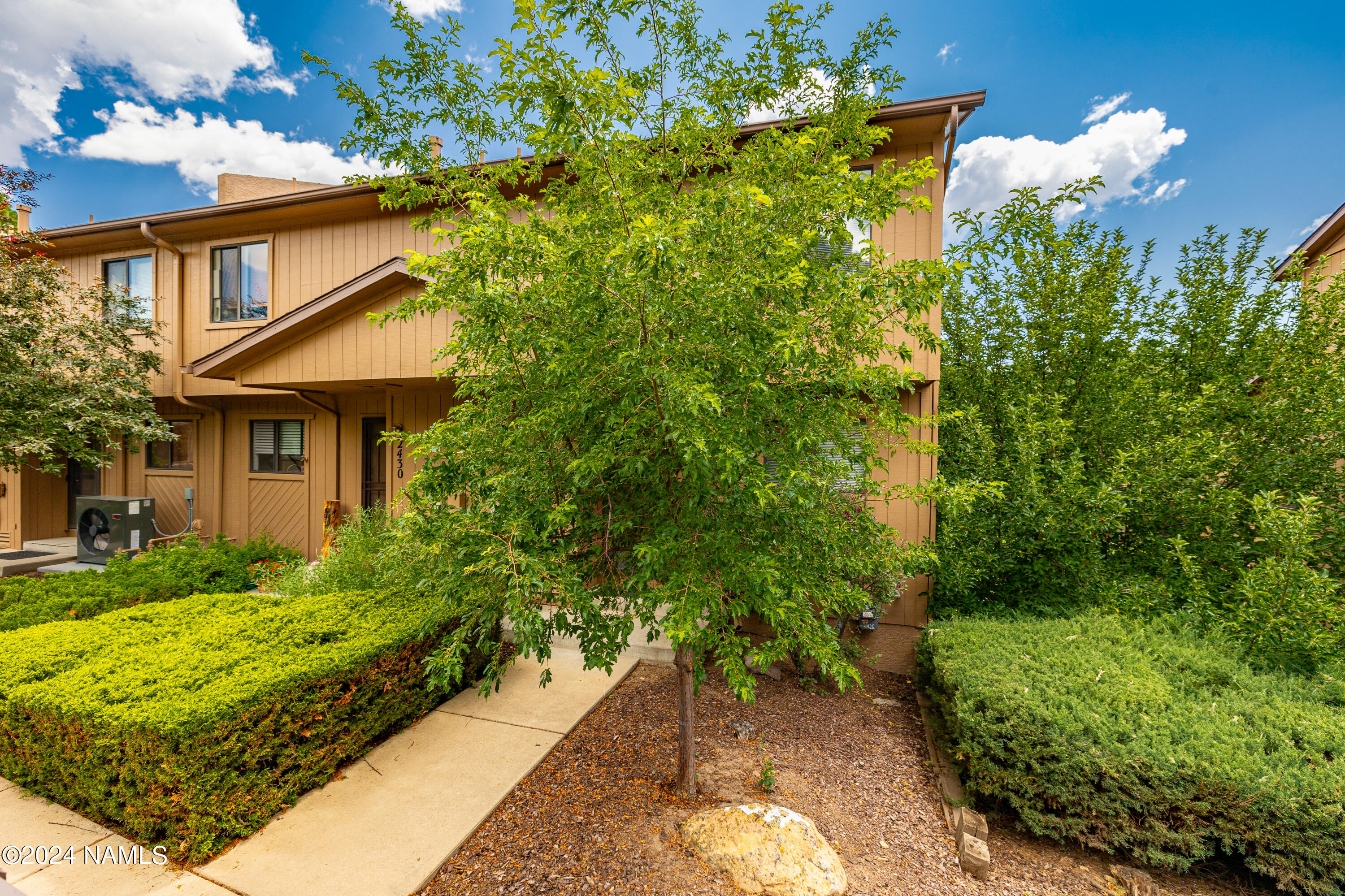 Earle Dr, Flagstaff, AZ 86004