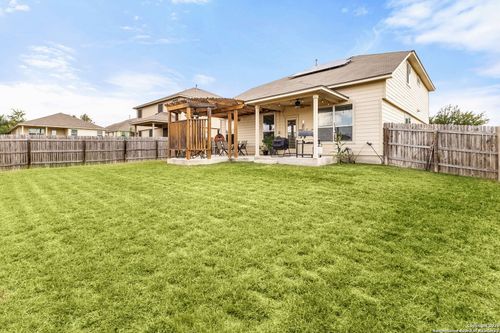 2909 Oakbranch Rdg, New Braunfels, TX, 78130-7511 | Card Image