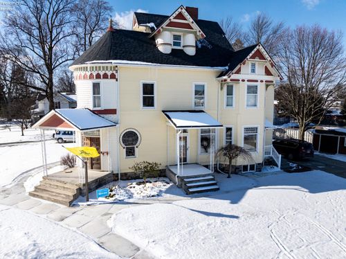 305 W Cherry St, Clyde, OH, 43410-2153 | Card Image