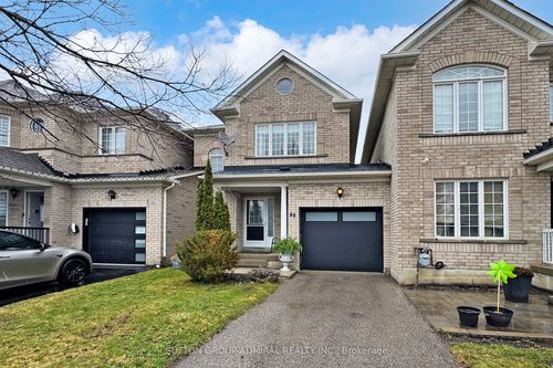 80 Walkview Crescent, Richmond Hill, ON, L4E4H6 | Card Image