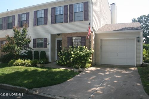 35 Apple Dr, Spring Lake, NJ, 07762-2177 | Card Image
