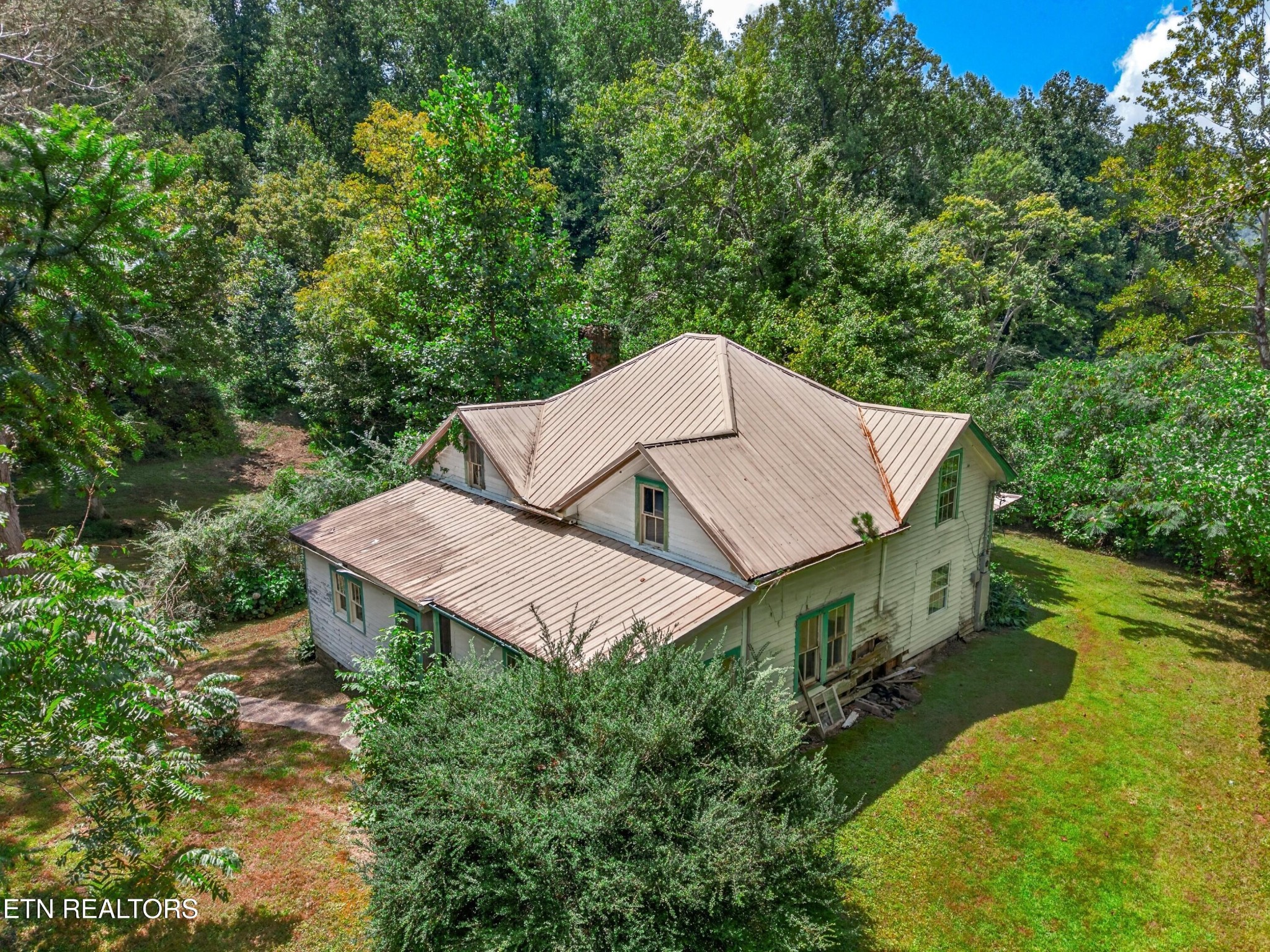 Farm in Gatlinburg 5