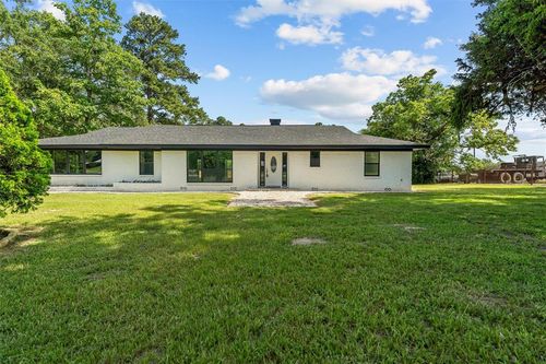 123 W Main St, Kennard, TX, 75847-2106 | Card Image