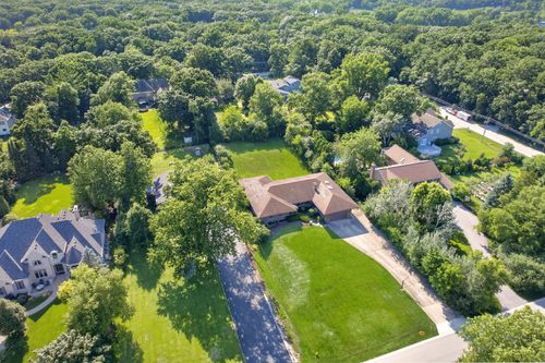 3620 Douglas Rd, Downers Grove, IL, 60515-1625 | Card Image
