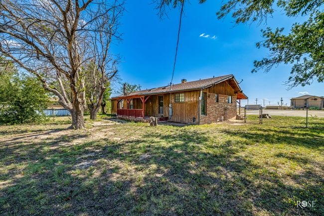 209 N Florida Ave, House other with 3 bedrooms, 3 bathrooms and 2 parking in Big Lake TX | Image 25