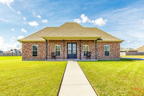 108 Rue Stephen Michael, Schriever, LA, 70395-3406 | Card Image