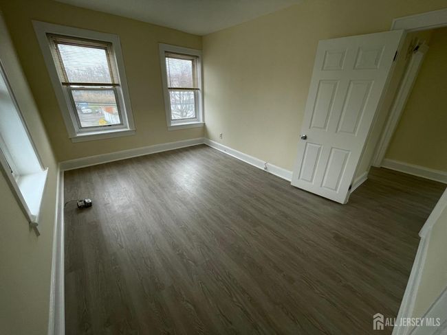171 Washington Rd, House other with 5 bedrooms, 2 bathrooms and null parking in Sayreville NJ | Image 13