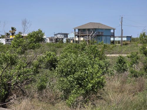 6162 Pompano St, Sargent, TX, 77414 | Card Image