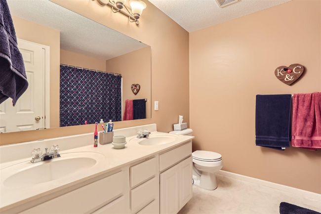 Primary Bathroom.jpg | Image 17