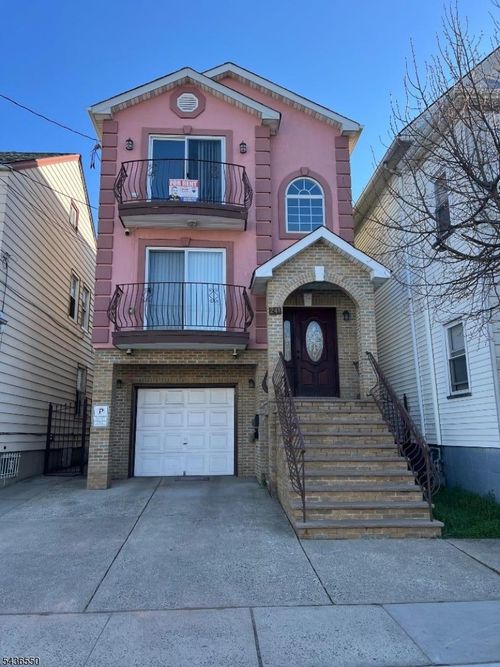 2-241 Fulton St, Elizabethport, NJ, 07206-1724 | Card Image